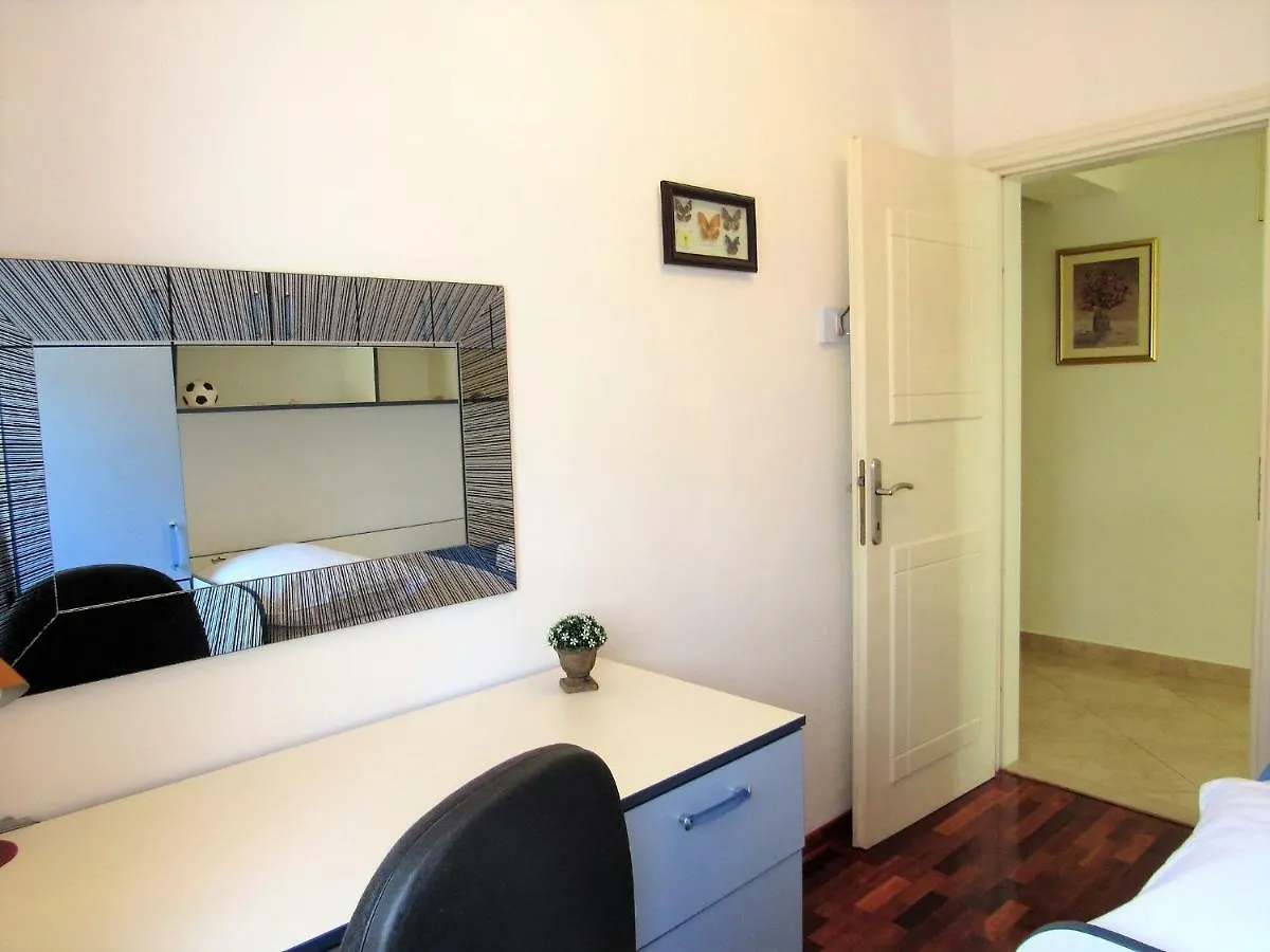 Cozy Apartment Lenny Split